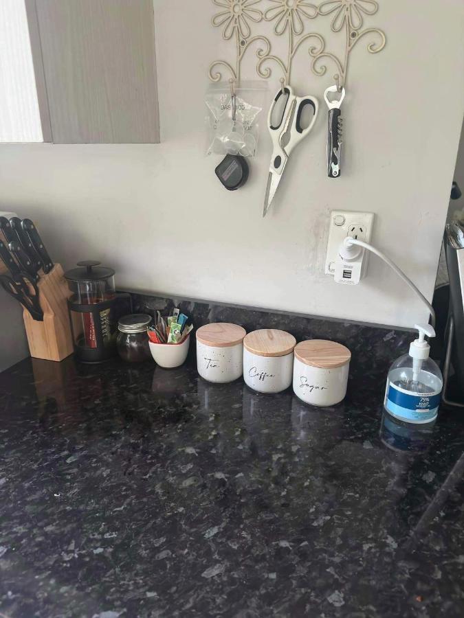 Renwick In The City Nelson, 10Min Walk To City Centre, Full Kitchen, Fast Fibre Wifi, Drive 13Min To Airport, 5Min To Hospital, Quiet Street, Dog Friendly Exteriör bild