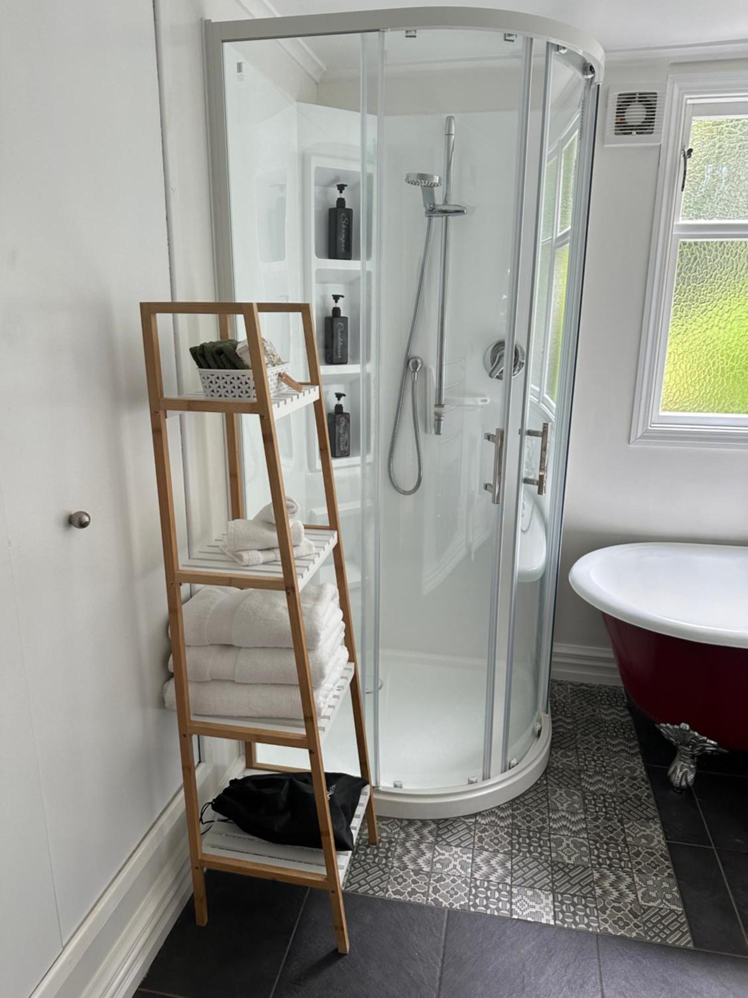 Renwick In The City Nelson, 10Min Walk To City Centre, Full Kitchen, Fast Fibre Wifi, Drive 13Min To Airport, 5Min To Hospital, Quiet Street, Dog Friendly Exteriör bild